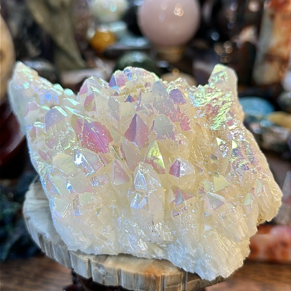 🎄SALE🎄Aura Clear Quartz Crystal Cluster! - Picture 8 of 9